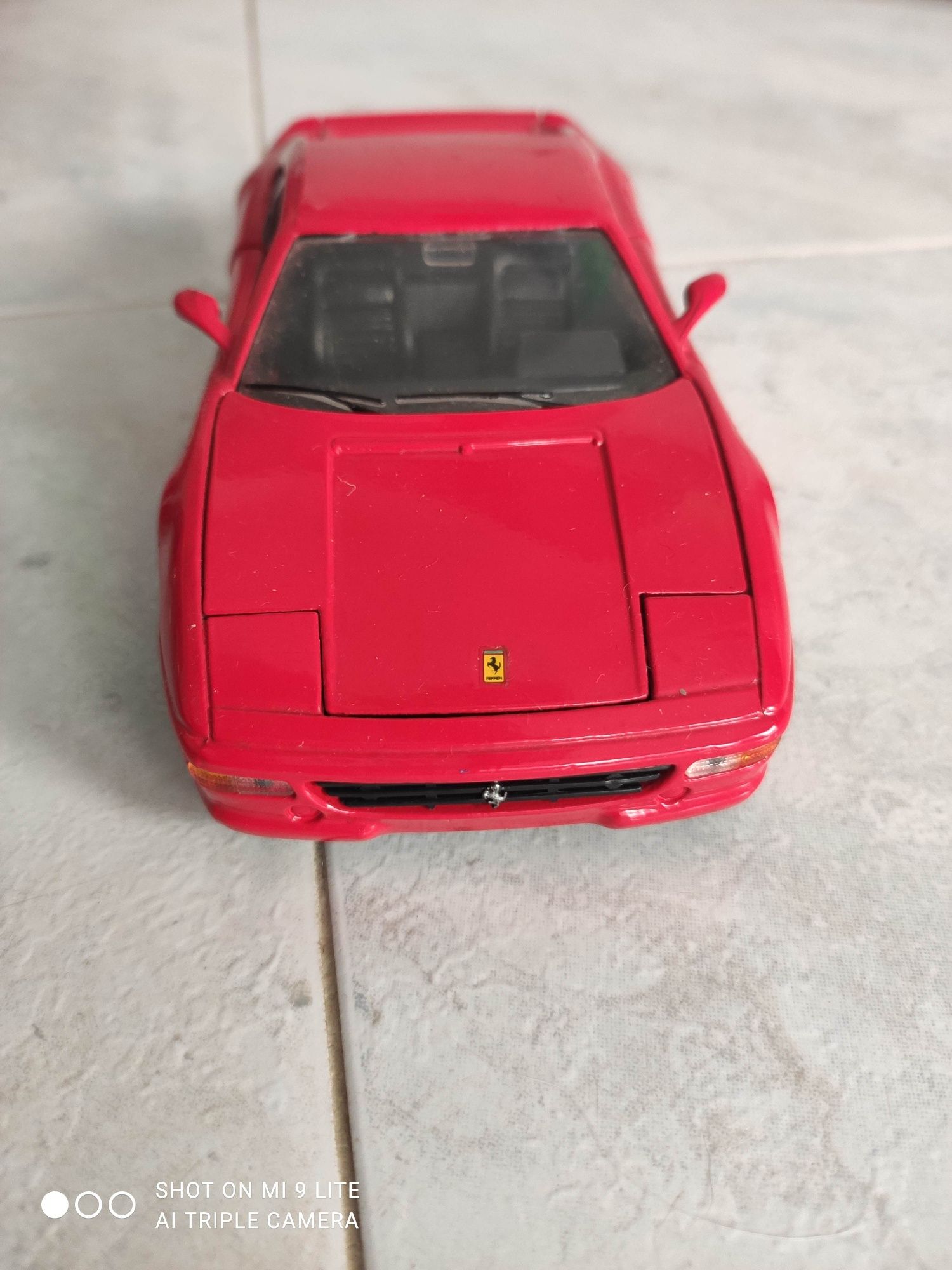 Miniaturas Ferrari  F50 - F355 berlinetta - Testarossa (1989)