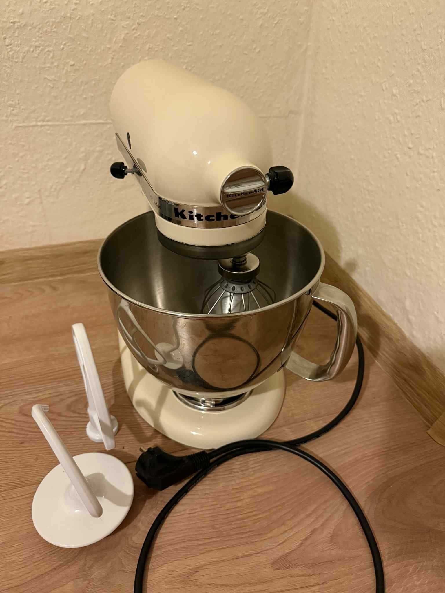 Robot kuchenny Kitchenaid z maszynkami