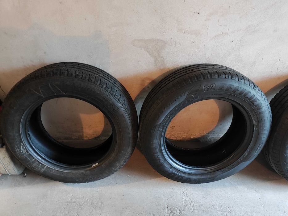 Sprzedam opony całoroczne Goodyear 225/65 r17