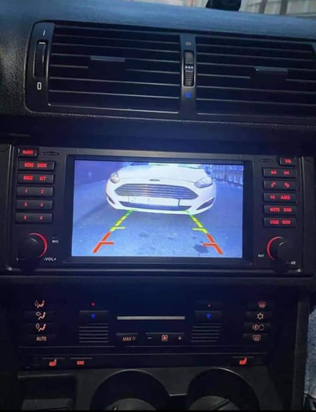 Rádio Android 13 com GPS BMW E39/X5 (Artigo Novo)