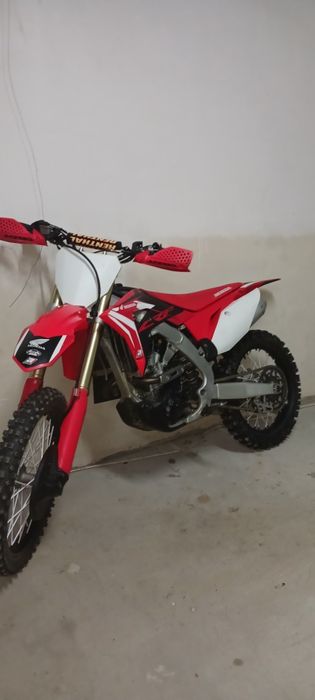 Honda crf 250 (nie sxf yzf rmz kxf)