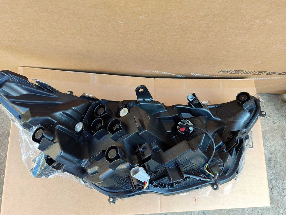 Фара ліваToyota Rav4 2022 2023 фара права Rav4 Prime full led гибрид