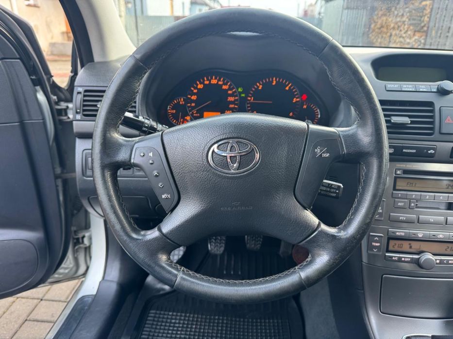 Toyota Avensis 2.0 D4D для ЗСУ