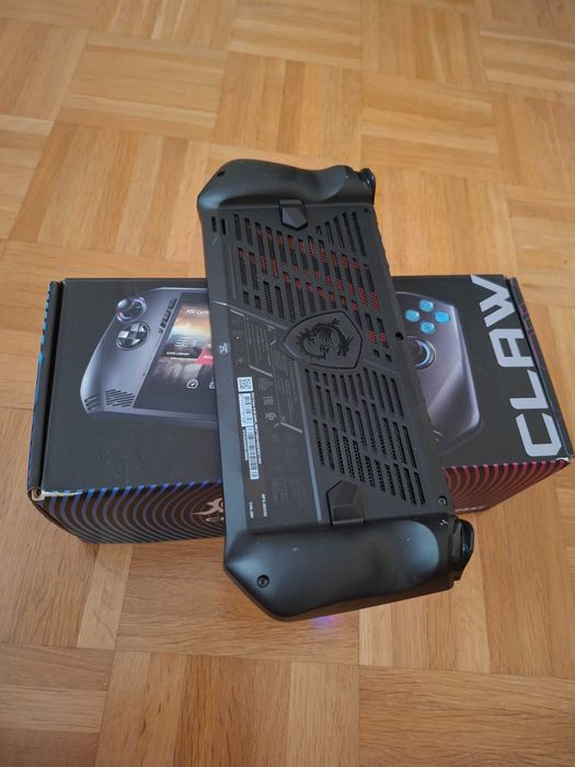 Konsola Msi claw ultra 7  zamienię
