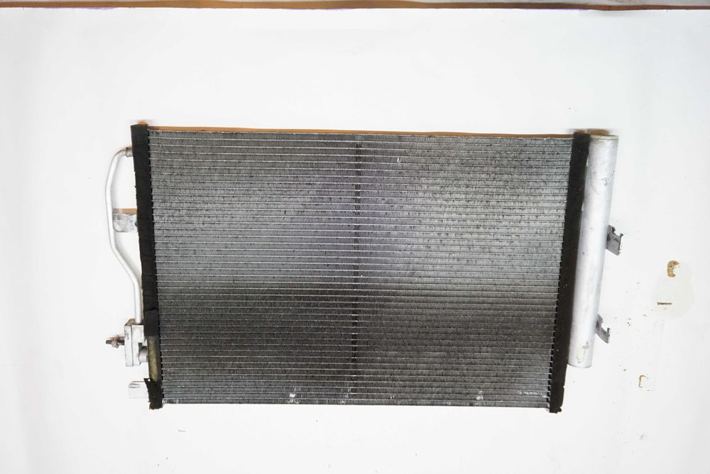 Радіатор кондиціонера Chevrolet Aveo\ Шевроле Авео Т300 1.2\1.4