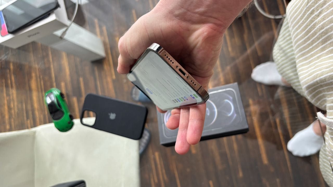 iPhone 12 Pro 256GB  Face ID działa  Wszystko sprawne  Szary