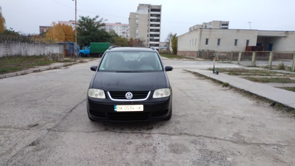 Volkswagen Touran 1.6 mpi