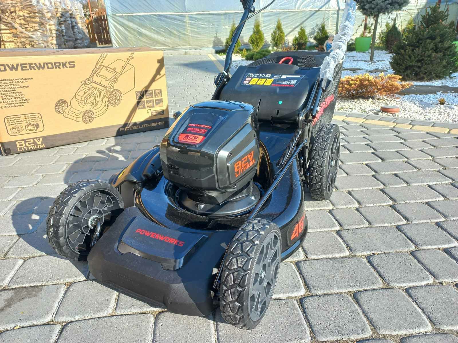 Аккамуляторна газонокосярка greenworks 82v powerworks 82v PC82LM46HP