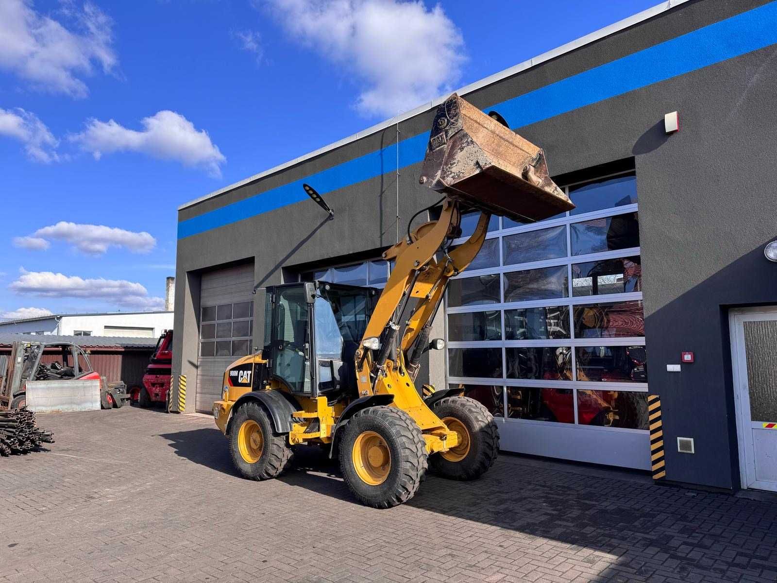 Ładowarka Caterpillar Cat 908 M 2019 rok 2997 H