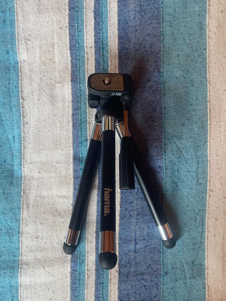 Tripé para maquina fotografica