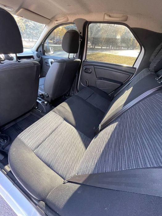 Продам Renault Logan 2010