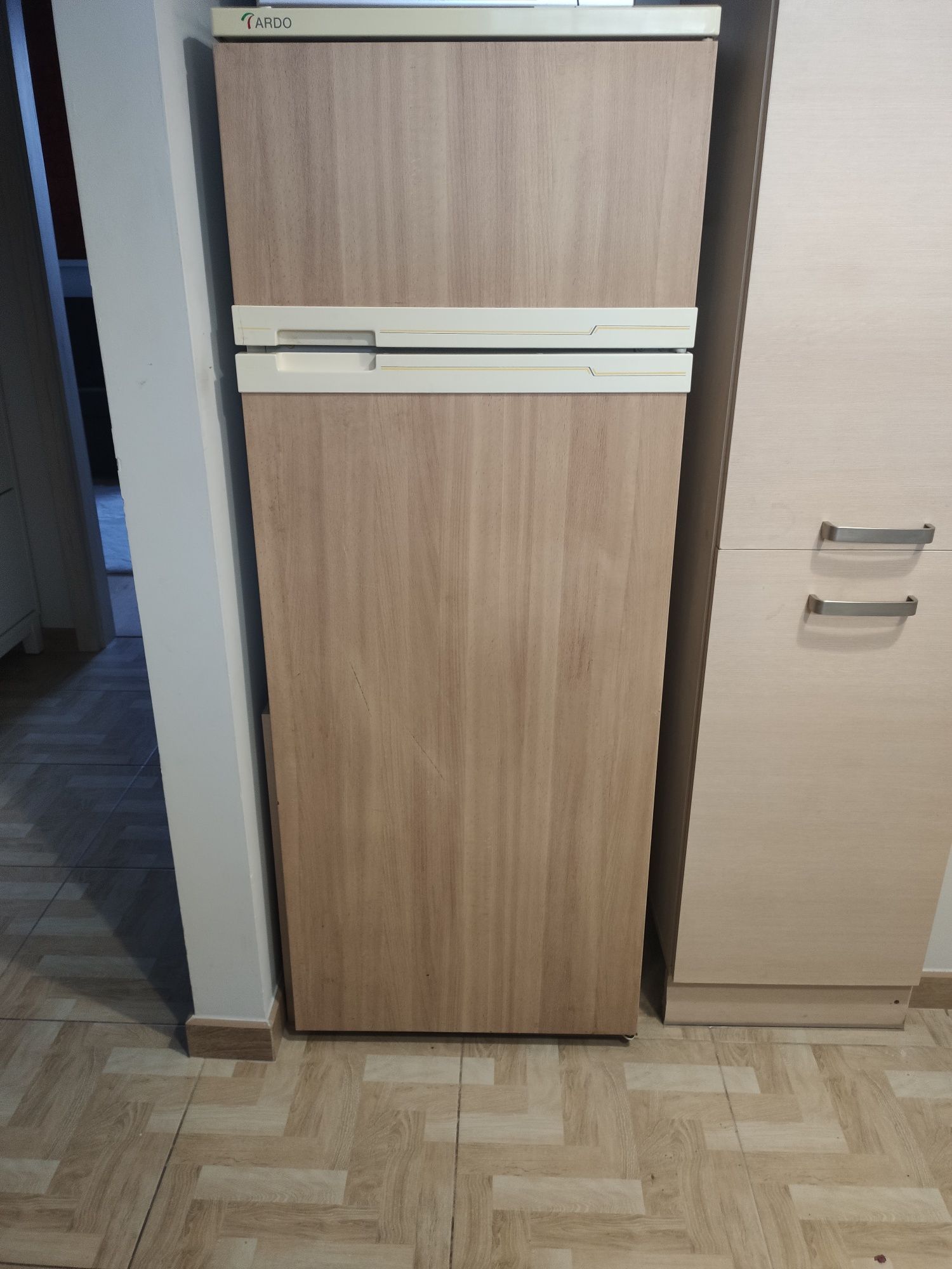 Lodówka ARDO w pełni sprawna