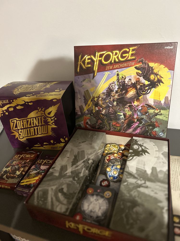 Gra !!! KeyForge zestaw.