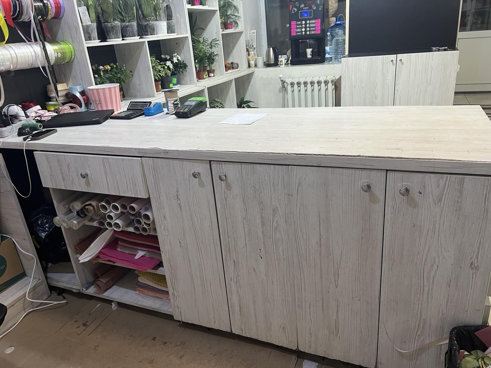 продам Квіткову крамницю цветочный магазин