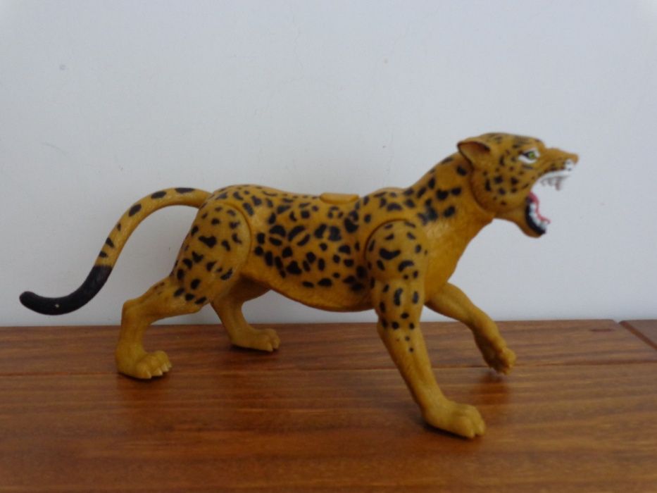 Boneco Leopardo com som