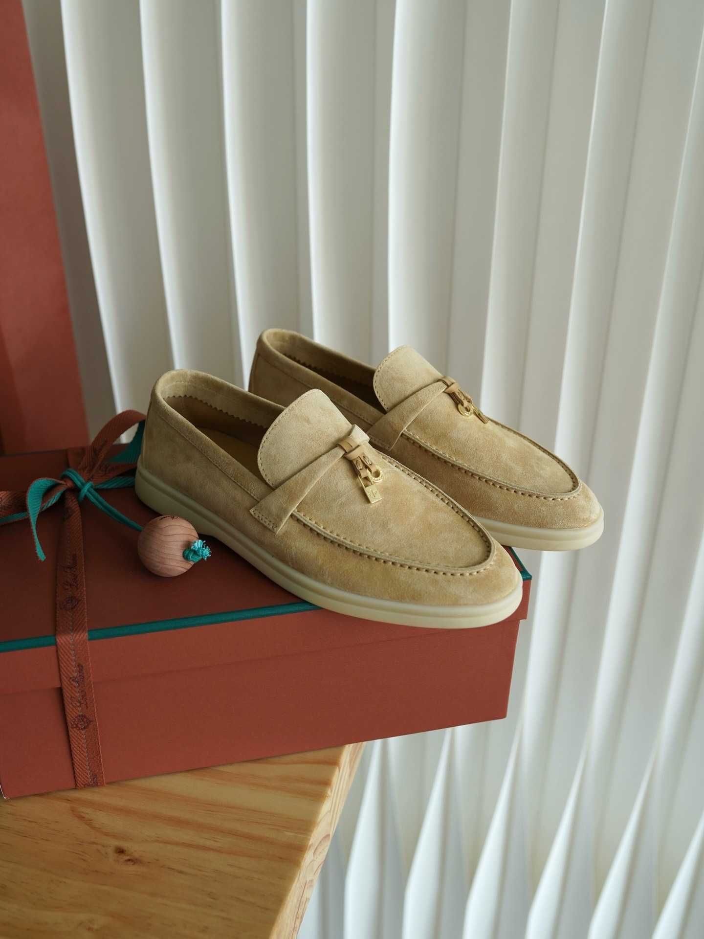 Бежевые лоферы Loro Piana Summer Walk  Лоро Пиана лофери бежеві