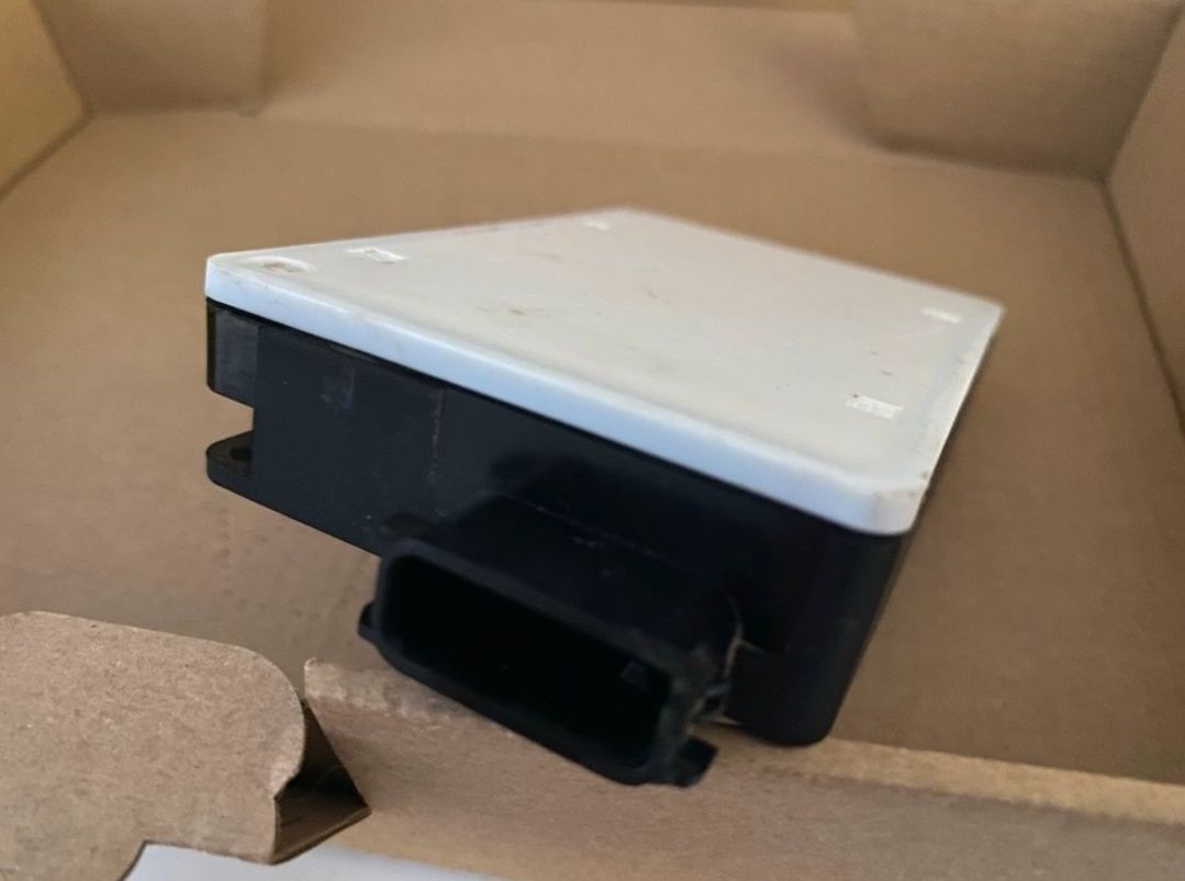 Mercedes Distronic Sensor Radar A000905.4907