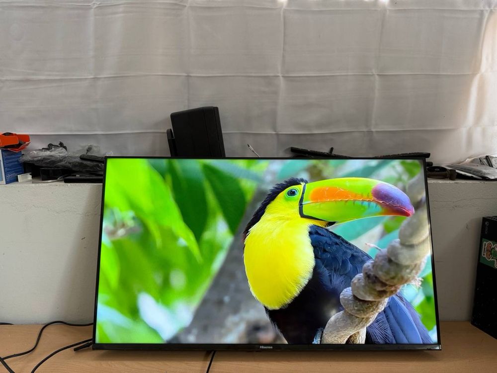 Телевізор Hisense / 40” / Full HD / Smart TV