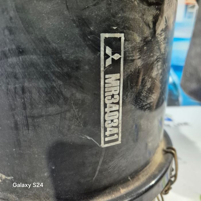 Caixa de filtro de ar Mitsubishi L200