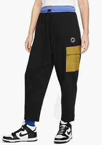 Жіночі спортивні штани Nike Sportswear Cargo Fleece Pants (Оригінал).