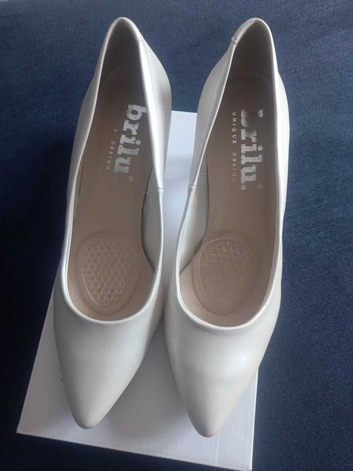Buty ślubne Brilu