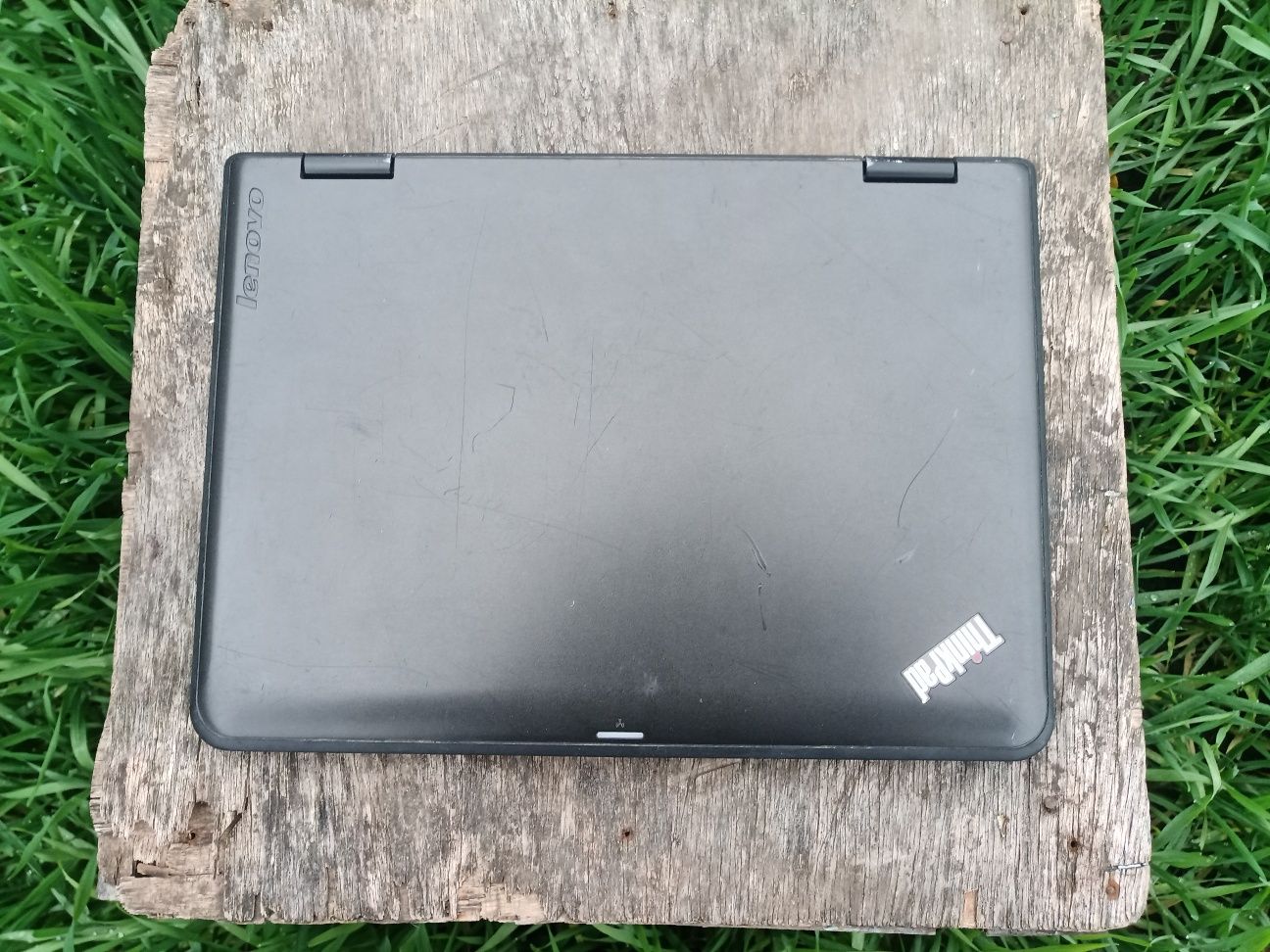 Ноутбук LENOVO ThinkPad

на Chrome OS для навчання