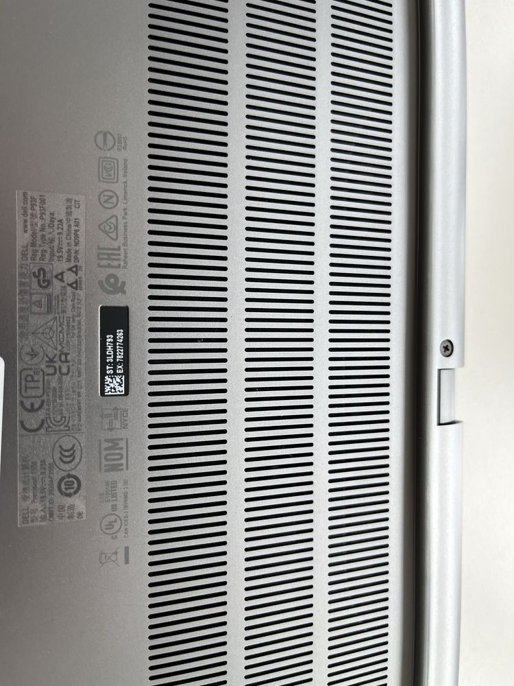 Dell precision 7550 32Gb Ram 1T SSD NVIDIA QUATRO i7 CPU 2,7ghz
