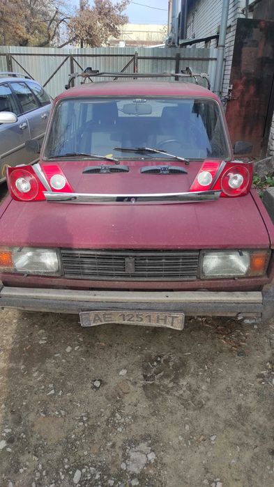 подам правую пару задних фонарей на Шевроле Эпику