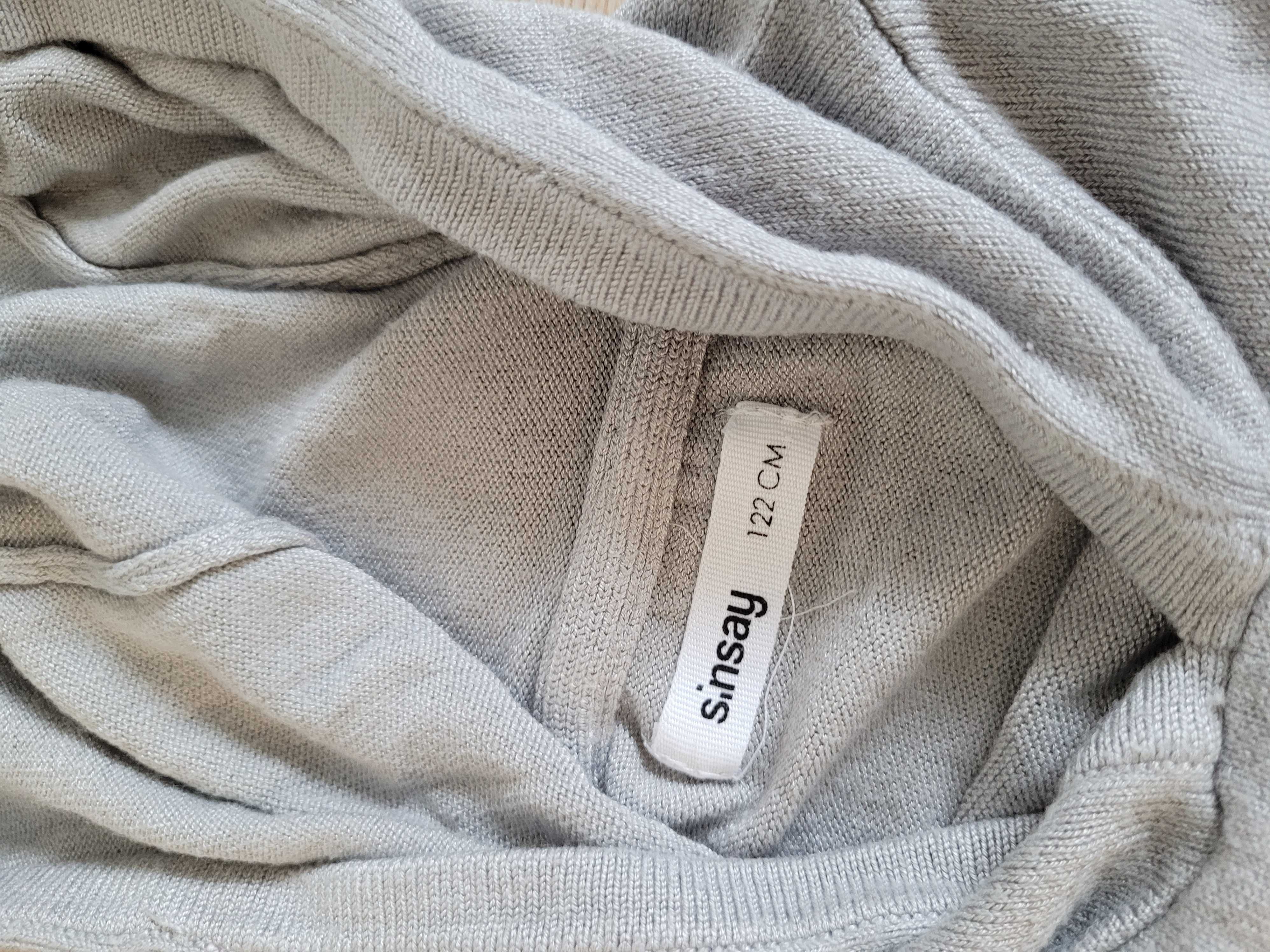 122 Cienki sweter sweterek bluza chłopięca szara Sinsay