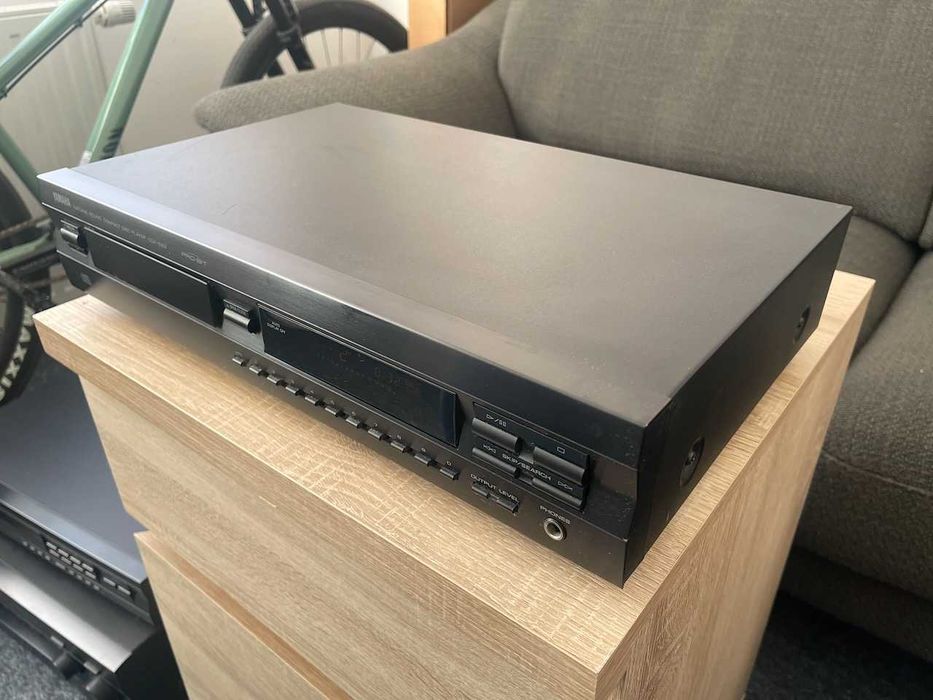 Yamaha CDX-593 – wysokiej klasy odtwarzacz CD