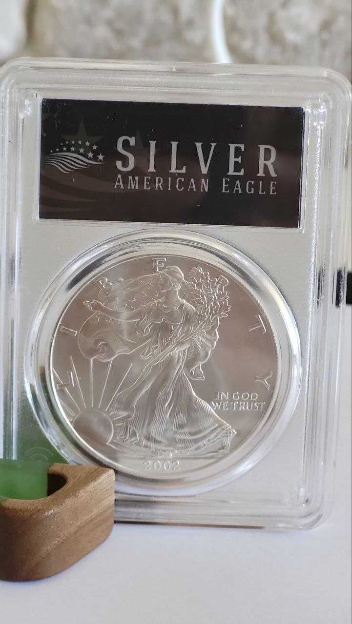 Американський срібний орел 2002 PCGS MS69 1 унція