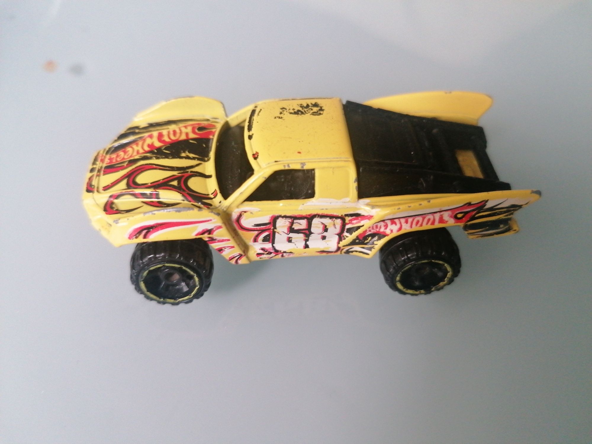 Hot Wheels resorak Mattel 2012 r. auto