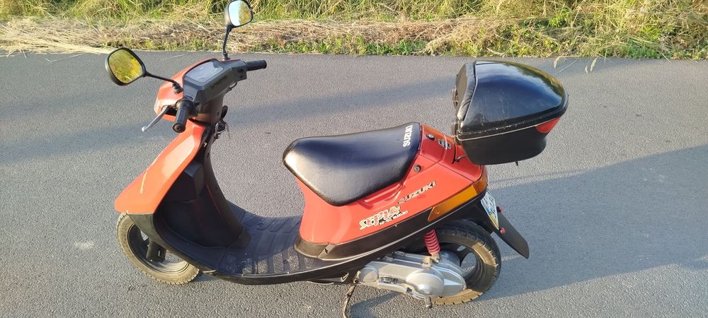 Продам скутер Suzuki Sepia