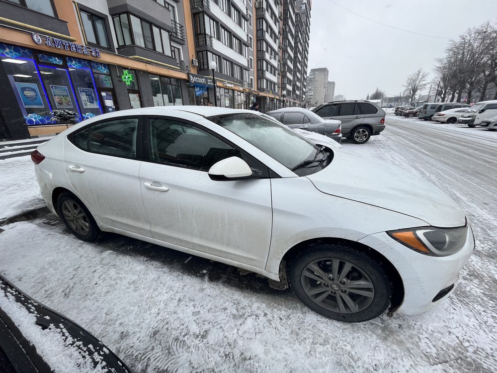 Хюндай Hyundai Elantra 2016 SE газ/бензин