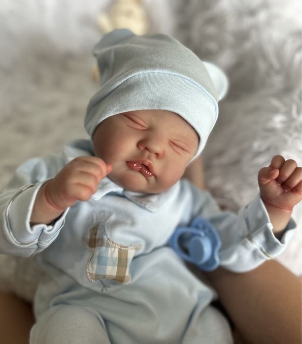 Bebé reborn realista