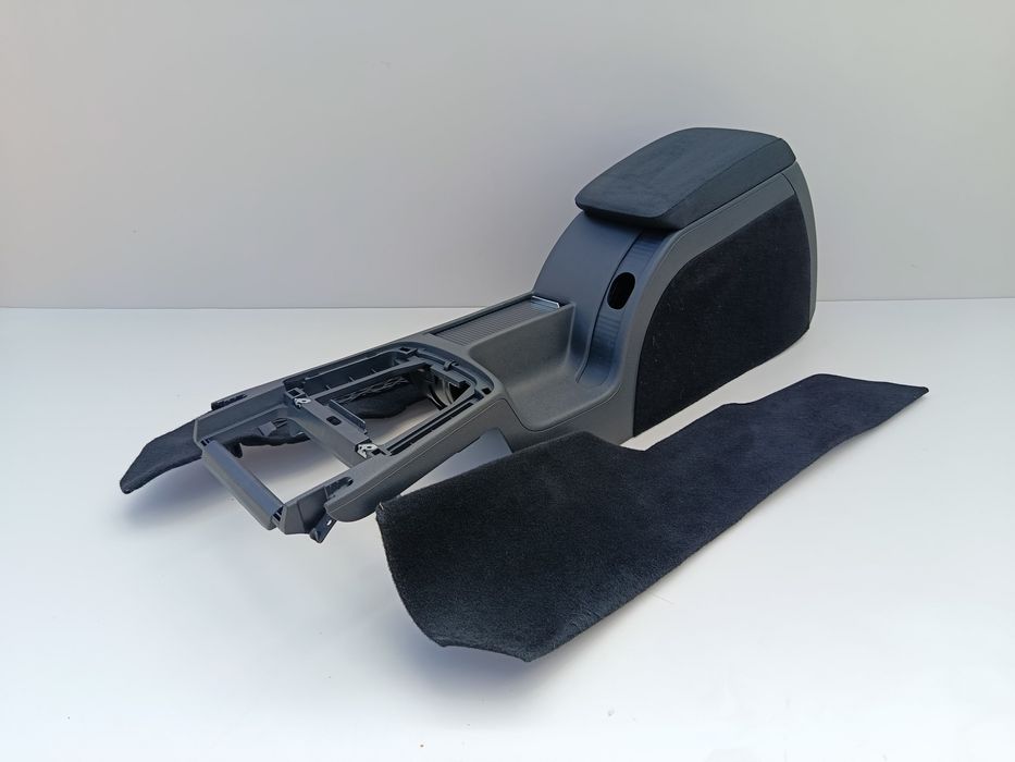 Підлокітник Шкода Суперб 2