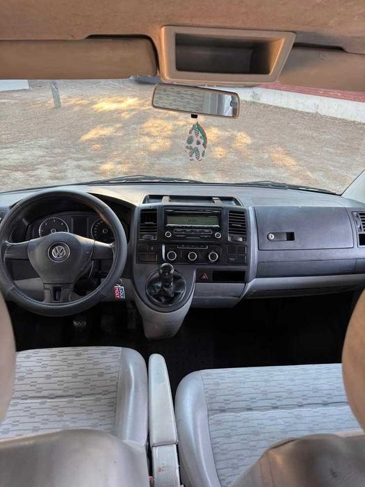 Volkswagen Transporter T5 2.0 tdi