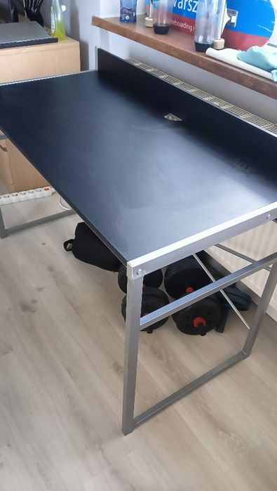 Odsprzedam biurko gamingowe