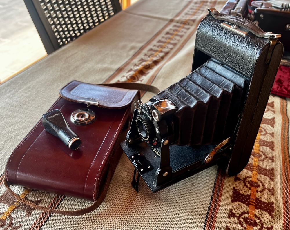 Antiga maquina fotografica fole Voigtländer