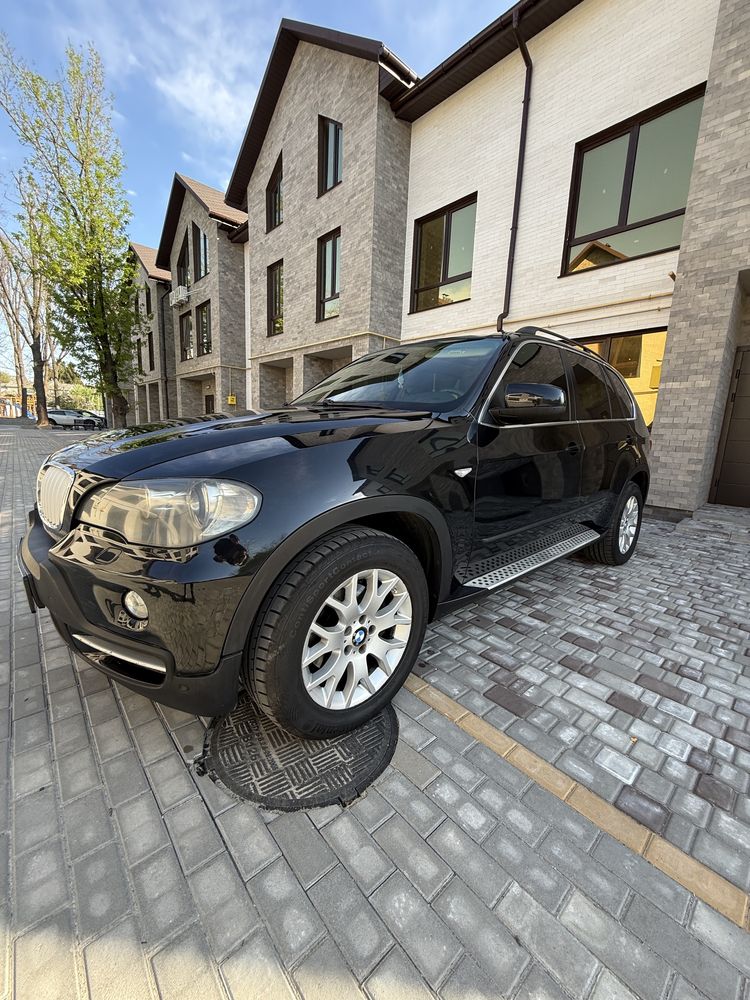 Продам bmw x5 e70 3.0 бенз