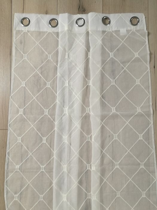 Nowa firanka na przelotkach 140x250 w haftowany wzór