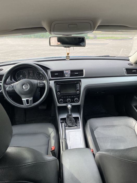 Passat B7 2.5 2012 газ/бензин