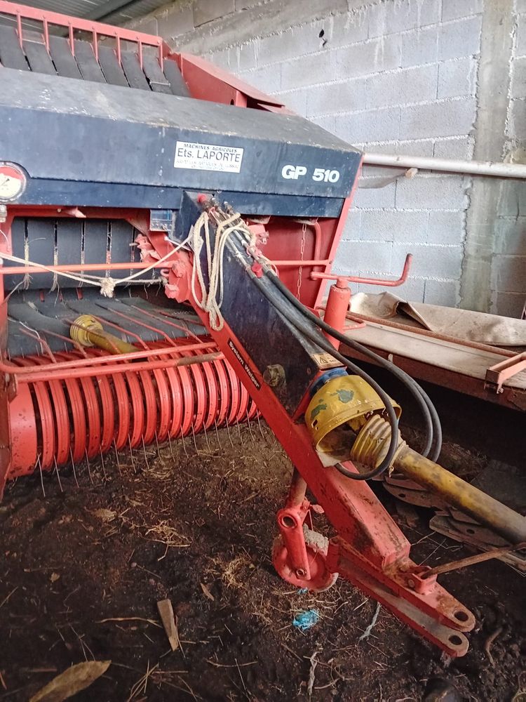 Enfardadeira de rolo Deutz-Fahr GP510