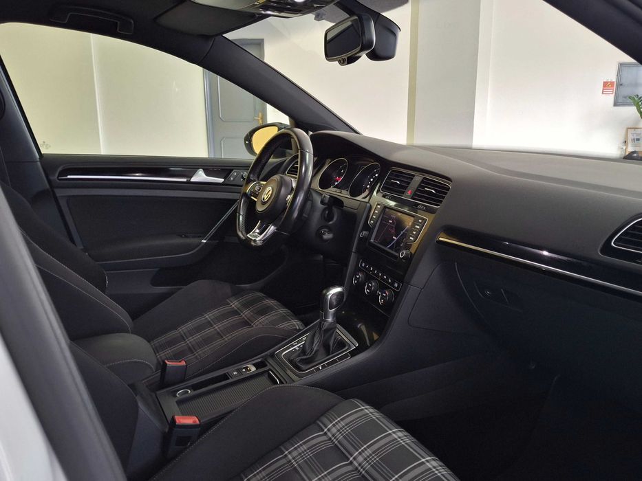 Vw Golf 2.0 Gtd Full Extras