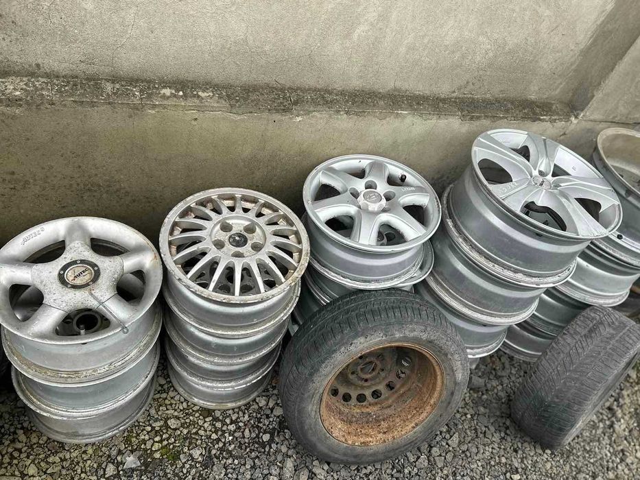 В продажі великий асортимент б/у літньої та зимової гуми на дісках