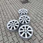 Toyota Avensis T25 Felgi aluminiowe R16