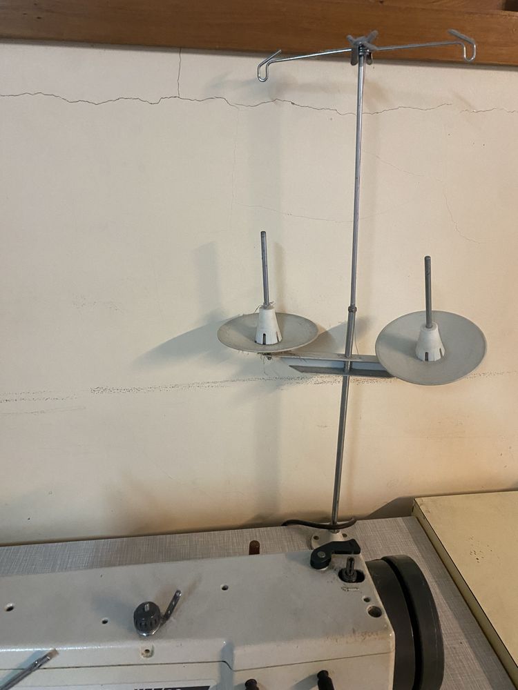 Máquina de costura Singer