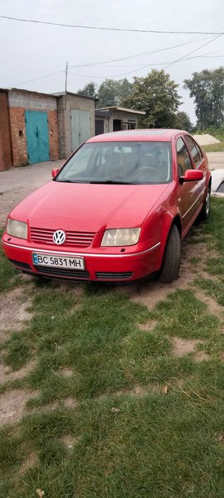 Volkswagen Bora  1.6