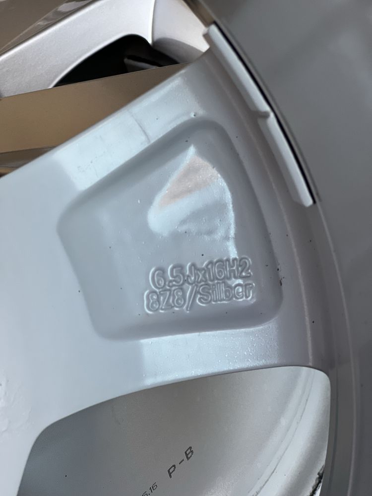 Оригінальні диски 5 112 R16 Skoda Superb Octavia A8 A7 A5  yeti