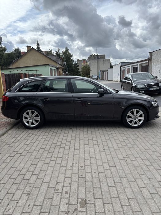 Audi A4 B8 2.0d 2012r